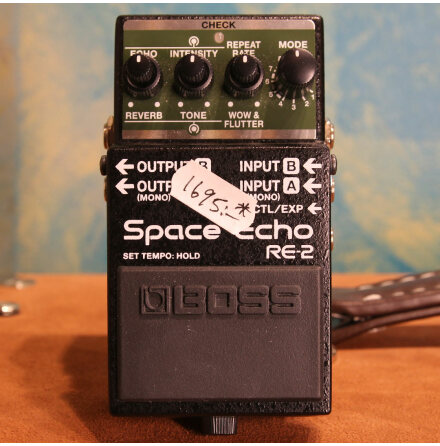 BOSS RE-2 Space Echo USED - Good Condition - with Box no PSU